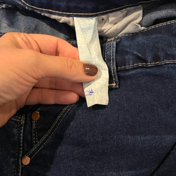 Skinny Blue Jeans 🤍 - Picture 7 of 14